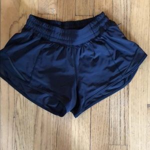 hottie hot lululemon shorts